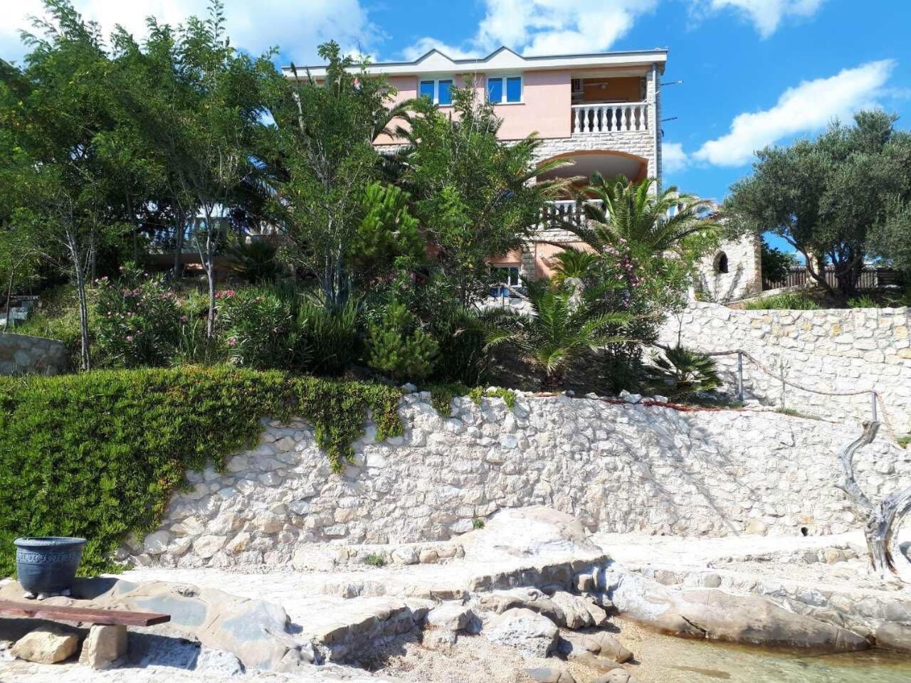 Apartments Horvat On Island Pag Vlašići Exteriör bild
