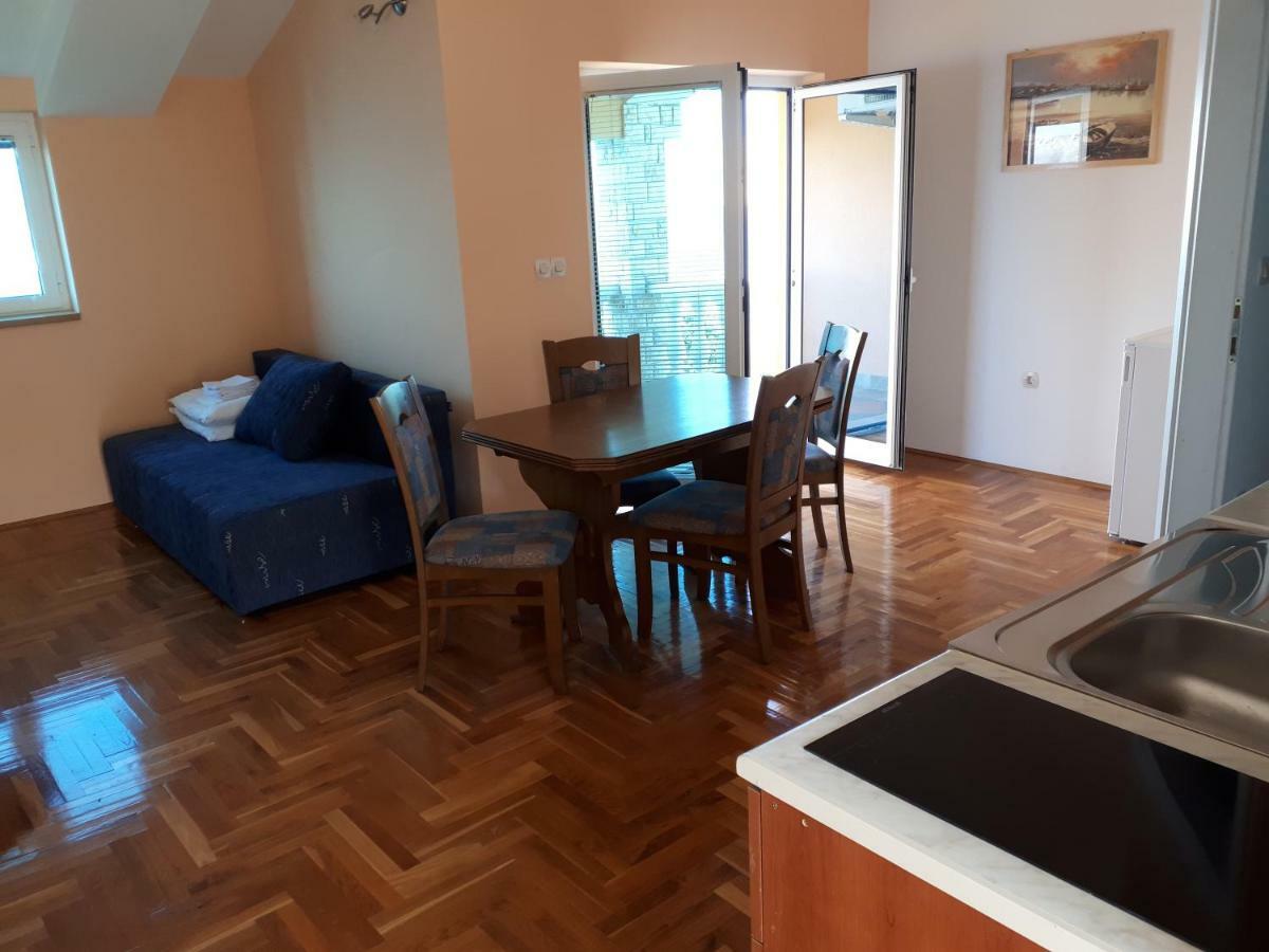 Apartments Horvat On Island Pag Vlašići Exteriör bild